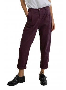 Chino con pence in cotone con elastico dietro in cotone pesante 